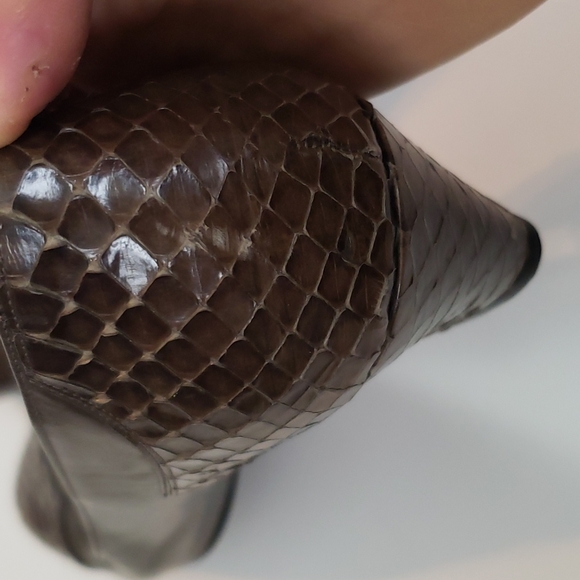 Vintage Ferragamo heels olive green shoes, sz 8 - Picture 7 of 10